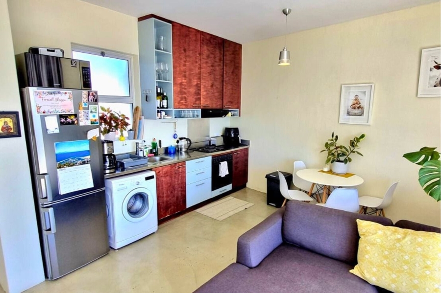 1 Bedroom Property for Sale in Gardens Western Cape